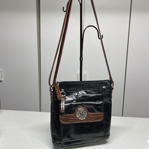 Giani Bernini Shoulder / Crossbody Bag - Picture 1 of 15
